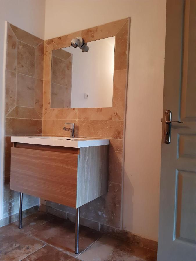 Au Pays Du Ventoux Bed & Breakfast Le Thor Exterior photo